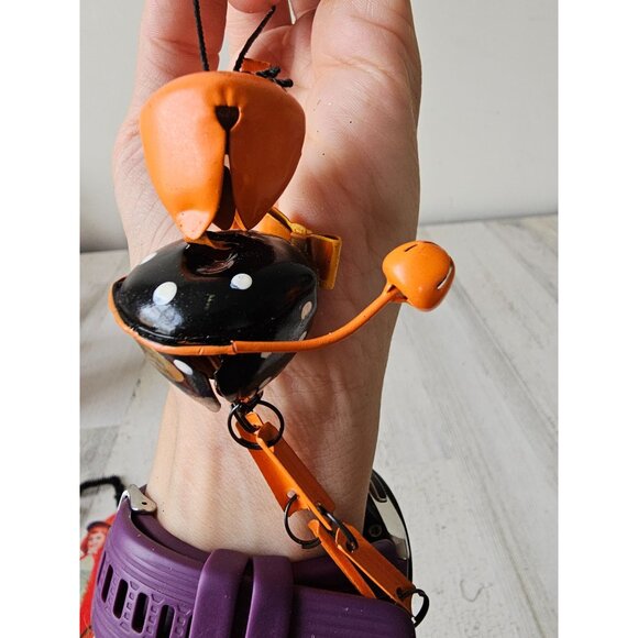 Metal jointed pumpkin ornament Halloween jack-o'-lantern skeleton tree - Picture 5 of 6